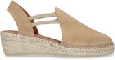 Manfield - Dames - Beige suède sandalen met sleehak - Maat 42