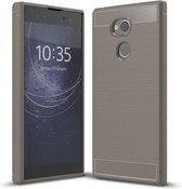 Voor Sony Xperia XA2 geborstelde textuur koolstofvezel schokbestendige TPU beschermende achterkant van de behuizing (grijs)