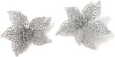 4x stuks decoratie kerstster bloemen zilver glitter op clip 18 cm - Decoratiebloemen/kerstboomversiering/kerstversiering