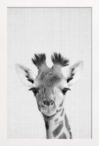 JUNIQE - Poster in houten lijst Giraffe - monochrome foto -40x60