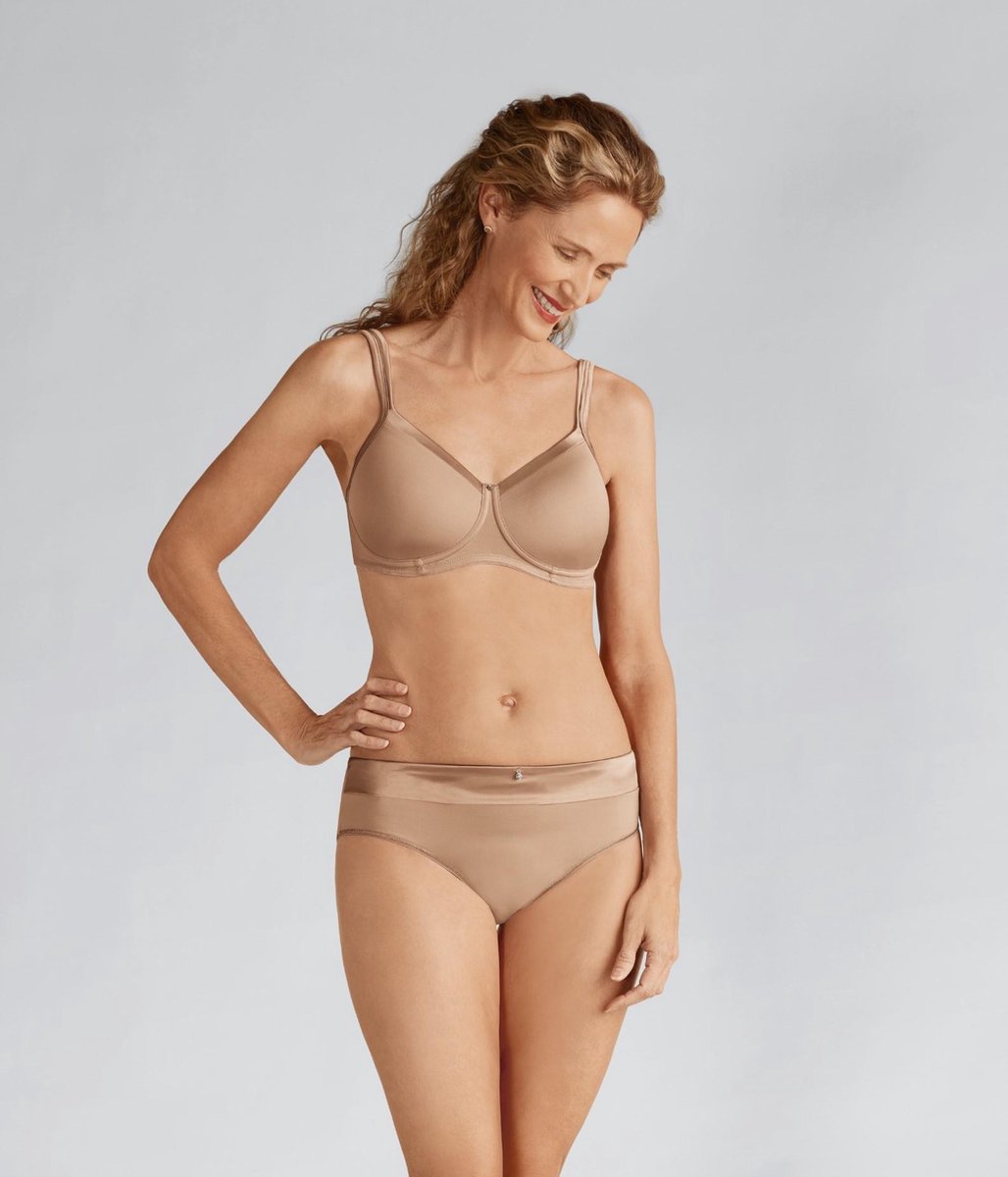 Amoena Prothese Bh Voorgevormd Zonder Beugel Lara Satin SB NUDE - maat EU 100E / FR 115E