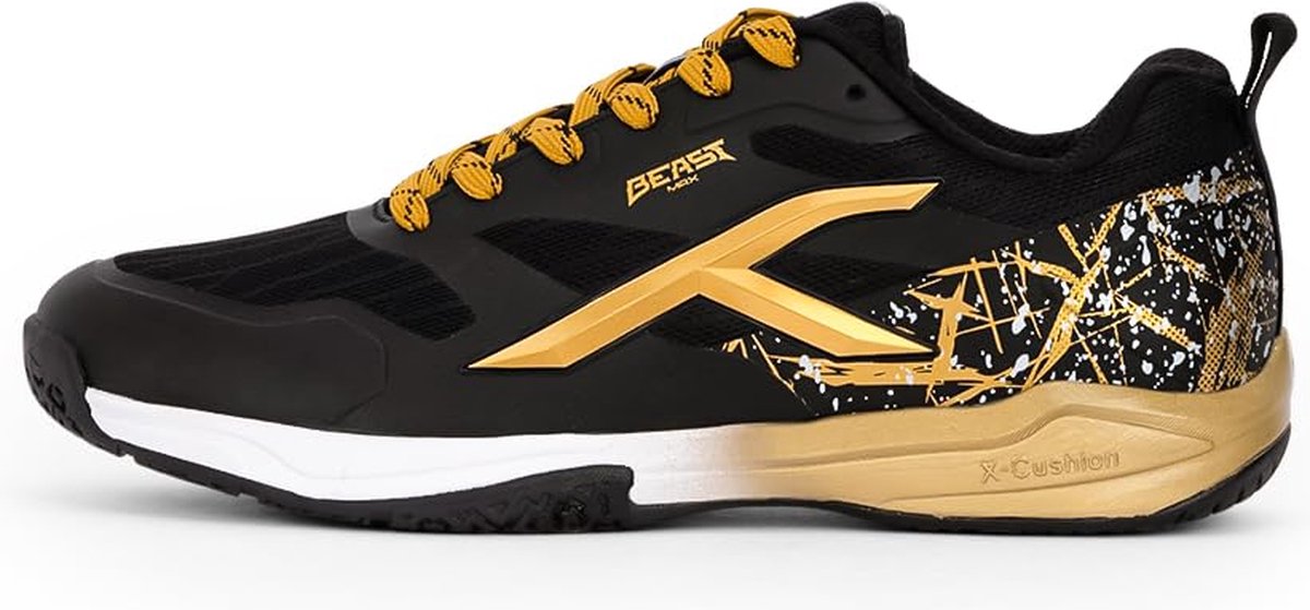 HUNDRED Beast Max Non-Marking Professionele Badminton Schoenen voor Heren (Zwart/Goud, EU 44/UK 10/US 11) | Materiaal: Polyester/TPU | Geschikt voor Zaaltennis/Squash/Tafeltennis/Basketbal & Padel