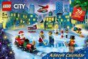LEGO City Adventskalender met kersttafereel: kerstman, trein, spelende minifiguren, gebouwen en kerstbomen.