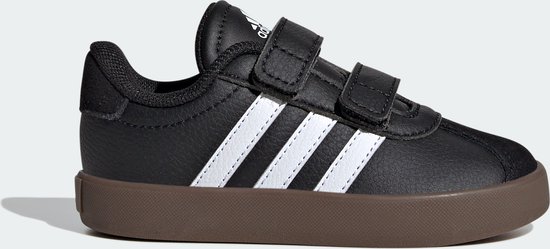 Zwart Adidas Vl Court 3.0 kindersneaker met witte strepen en dubbele klittenbandsluiting.