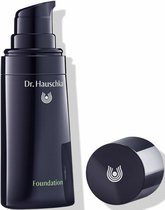 Dr. Hauschka - Foundation - 02 Almond