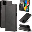 Zwart kunstleren telefoonhoesje van Smartphonica voor Google Pixel 5, met pashouders en magneetsluiting.