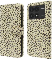iMoshion Hoesje Geschikt voor Xiaomi Poco X6 Pro Hoesje Met Pasjeshouder - iMoshion Design Bookcase smartphone - Meerkleurig / Black And White Dots