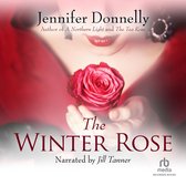 Boekomslag 'The Winter Rose' met een vrouw in een rode jurk die een rode roos vasthoudt.