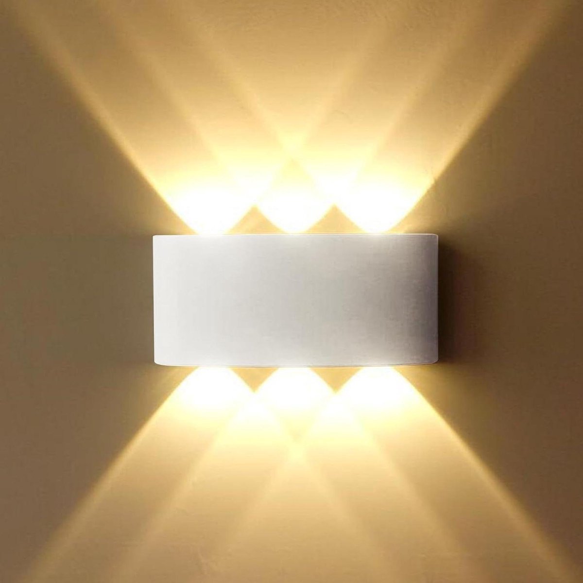 Wandlamp binnen buiten wit modern IP65 waterdicht aluminium 6x120° stralingshoek warm wit