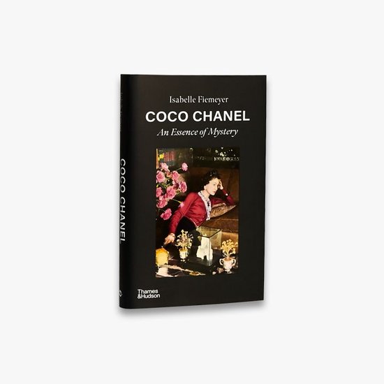 Coco Chanel - cover