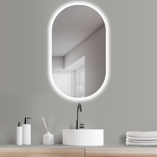 blumfeldt Caledonian Badspiegel met LED-verlichting – Dimbare spiegel, mistvrij effect, 3 lichtkleuren, touchbediening, 45 x 80 cm, IP44