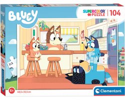 foto van Clementoni - Puzzel - 104 Stukjes - Bluey - Puzzel Voor Kinderen - Vanaf 6 Jaar