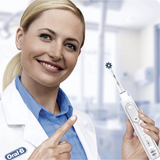 Oral-B CrossAction - Opzetborstels - 4 stuks