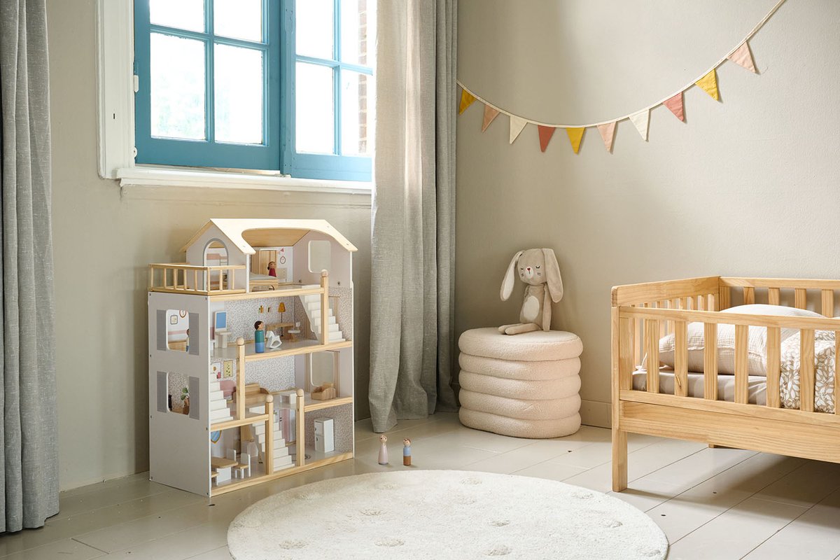 Petite Amélie Houten Poppenhuis - Wit en naturel - H.80 cm - Incl. 19 Poppenhuis Meubels – Vier Verdiepingen vol Fantasie – Voor een betoverende Speelwereld — afbeelding 6