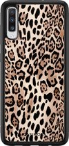 Casimoda® hoesje - Geschikt voor Samsung Galaxy A70 - Luipaard print bruin - Zwart TPU Backcover - Luipaardprint - Goudkleurig