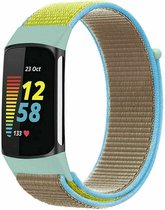 Nylon Smartwatch bandje - Geschikt voor Fitbit Charge 5 / Fitbit Charge 6 nylon bandje - camel - Strap-it Horlogeband / Polsband / Armband