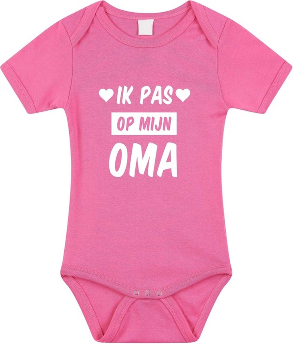 Ik pas op mijn oma tekst baby rompertje roze meisjes - Kraamcadeau - Babykleding 80