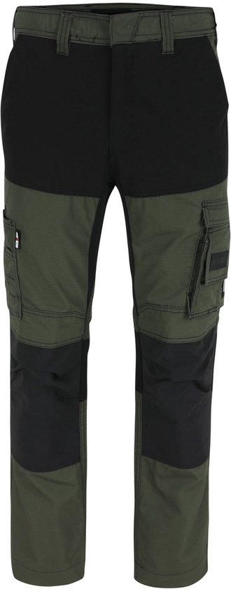 Werkbroek met zwarte en groene vlakken, met een cargozak op het rechterbeen.