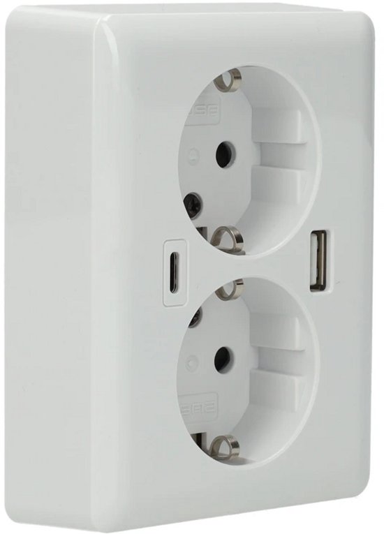BSEED Stopcontact met USB C (5 V 2,1 A),Inbouwstopcontact (Type C en Type C), 16 A 250 V 4 Voudig Wandstopcontact,2*USB C Inbouwstopcontact Geschikt voor Telefoon,Pad 228mm*86mm,Goud