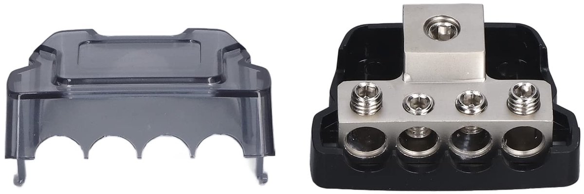 Dailygoody - 4 Way Stroomverdeling - Auto Audio Splitter - Eenvoudige installatie - 12 Volt - Geschikt voor voertuigen - Kunststof Metaal