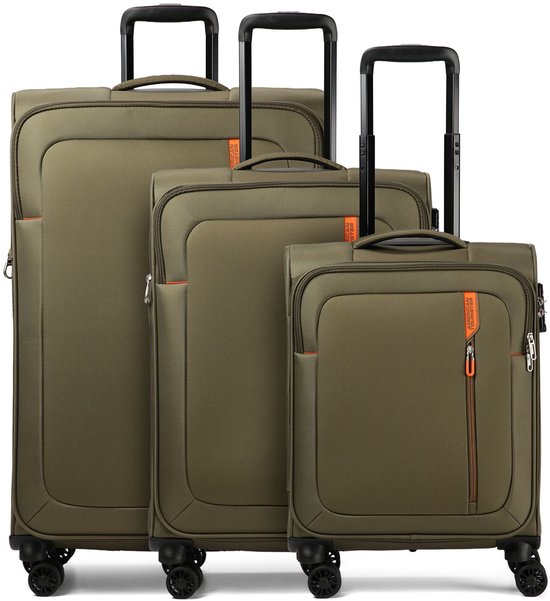 Drie olijfgroene koffers van verschillende formaten, met oranje accenten.