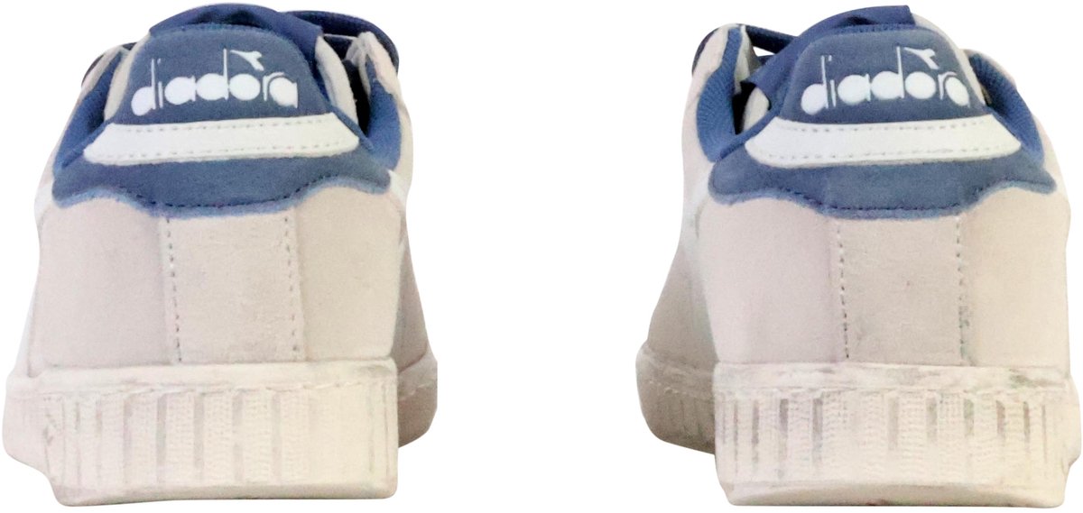 Diadora Game L Lage Suède Sportschoenen van gewaxt leer Wit