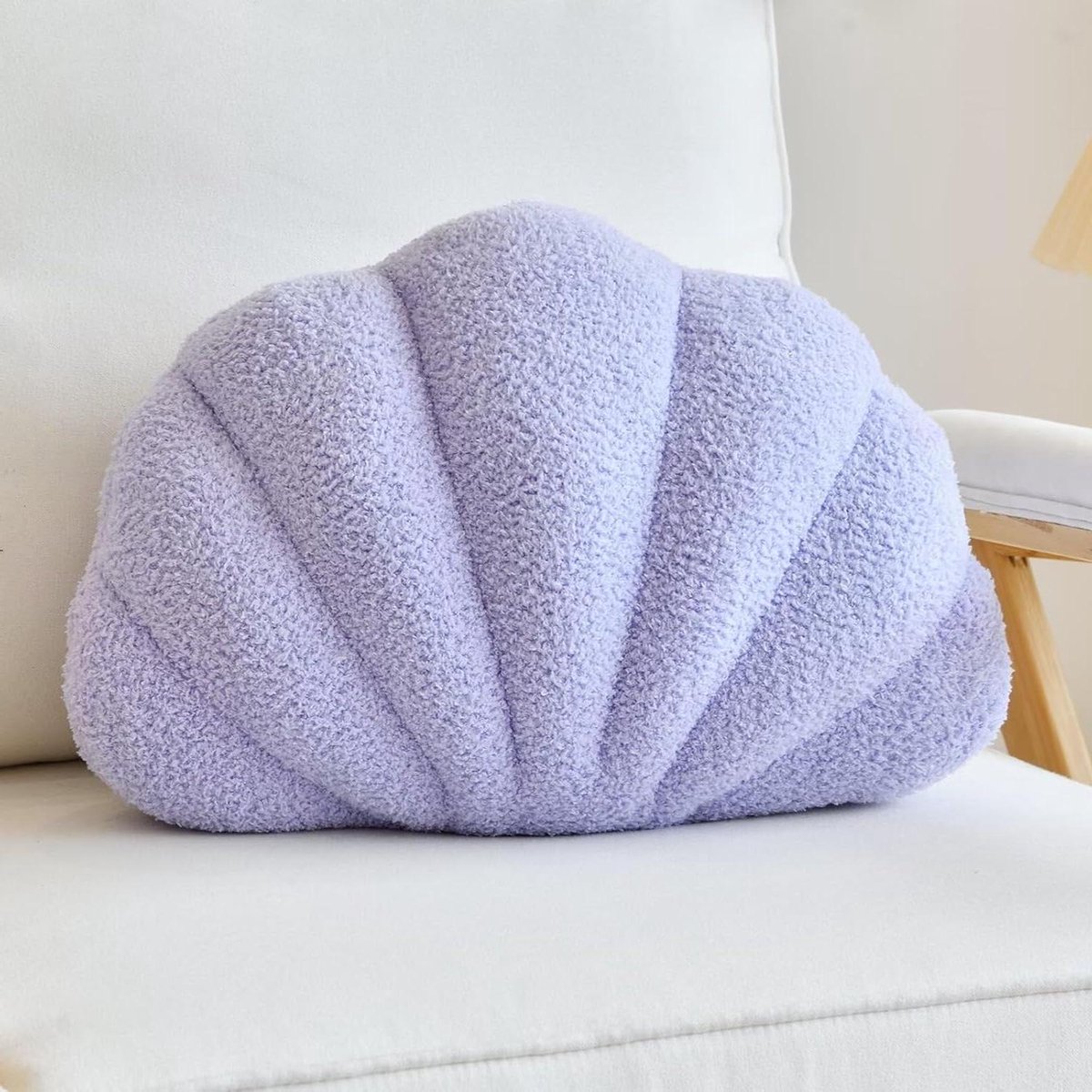 Schelp Sierkussen - Decoratief Kussen Pluche - Woonkamer Decoratie - Zachte Pluche Stof - 45 cm - Lavendel Paars