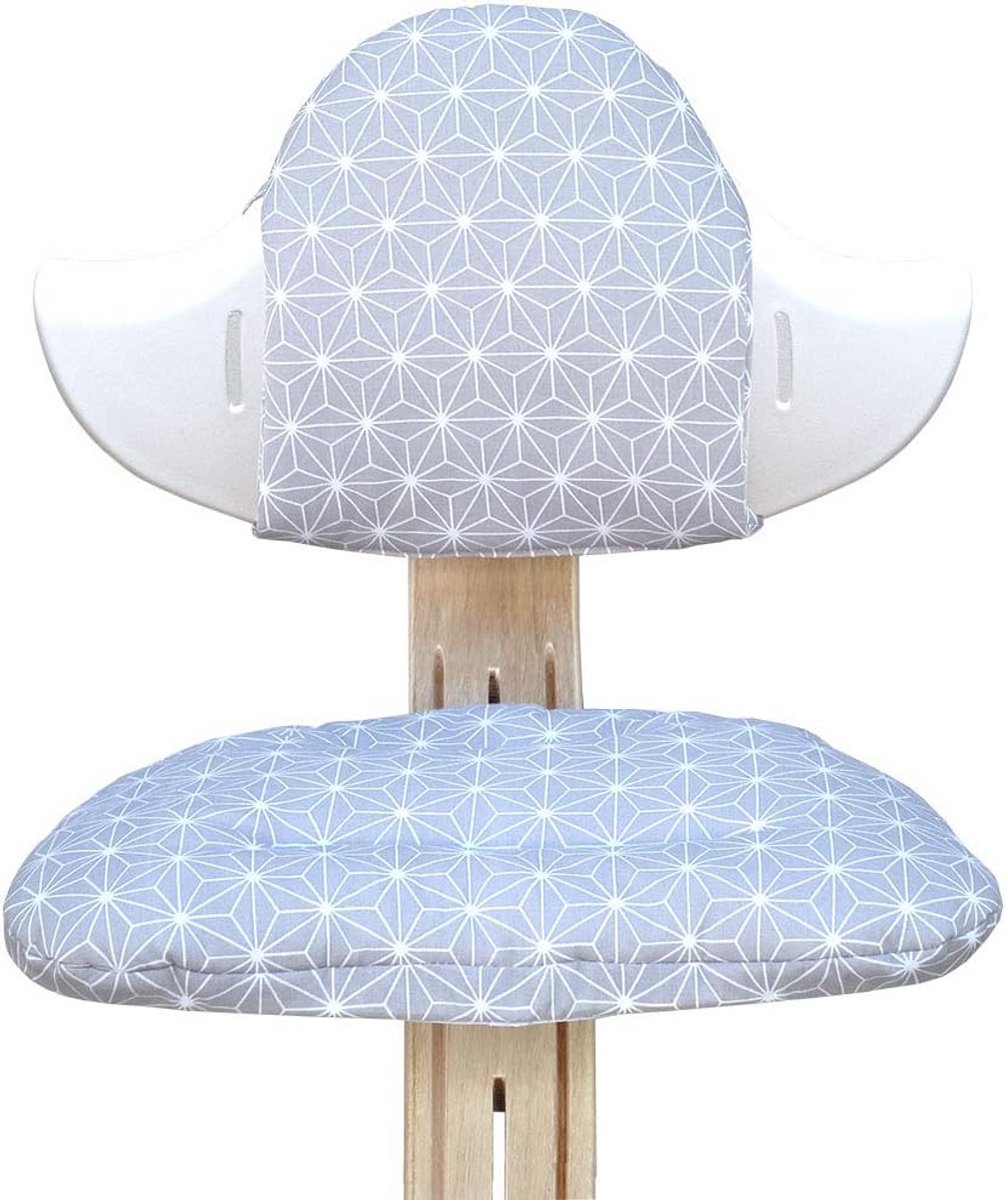 Stoelkussen Set - Baby Zitje - Comfortabel Eten - Handgemaakt in Hamburg - 34 x 32 cm - Grijs Sterren