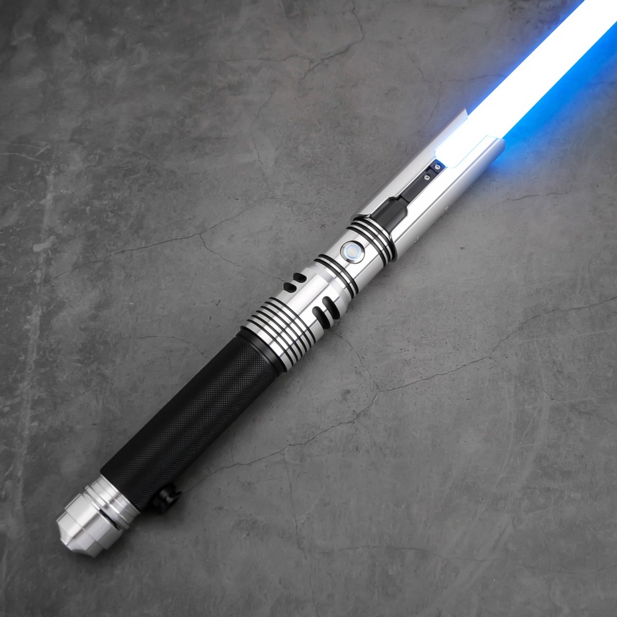 Raddsaber Star Wars Lightsaber CAL KESTIS NEW GEN! 2026 - Zilver - Stalen Lichtzwaard - (RGB S16) Kleuren - Flash on clash - Zwaai geluid - ignition Effects/beweging