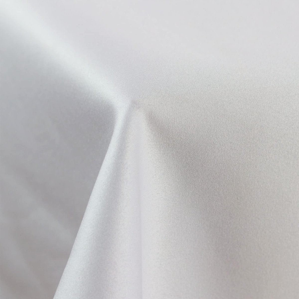 Tafelkleed - Afwasbaar kleed - Bescherming aan tafel - Lotuseffect - 110 x 200 cm - Wit