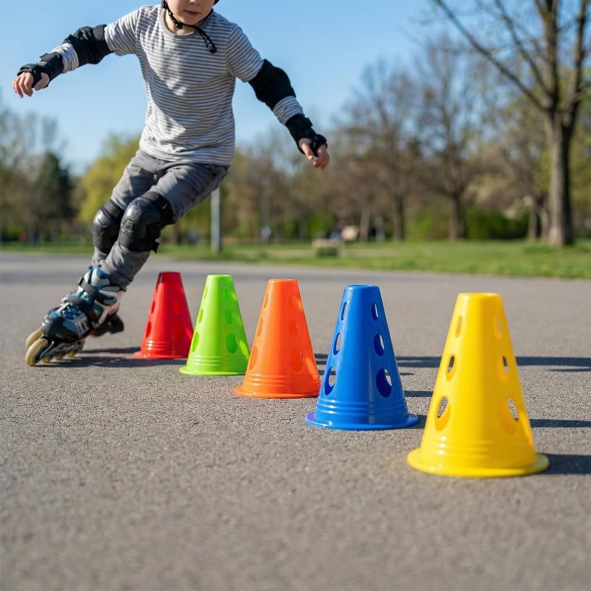 25 Stuks Skate Obstakels voor Slalomtraining, Markeerconen voor Sport en Voetbaltraining, Ideaal voor Sportactiviteiten en Trainingselementen