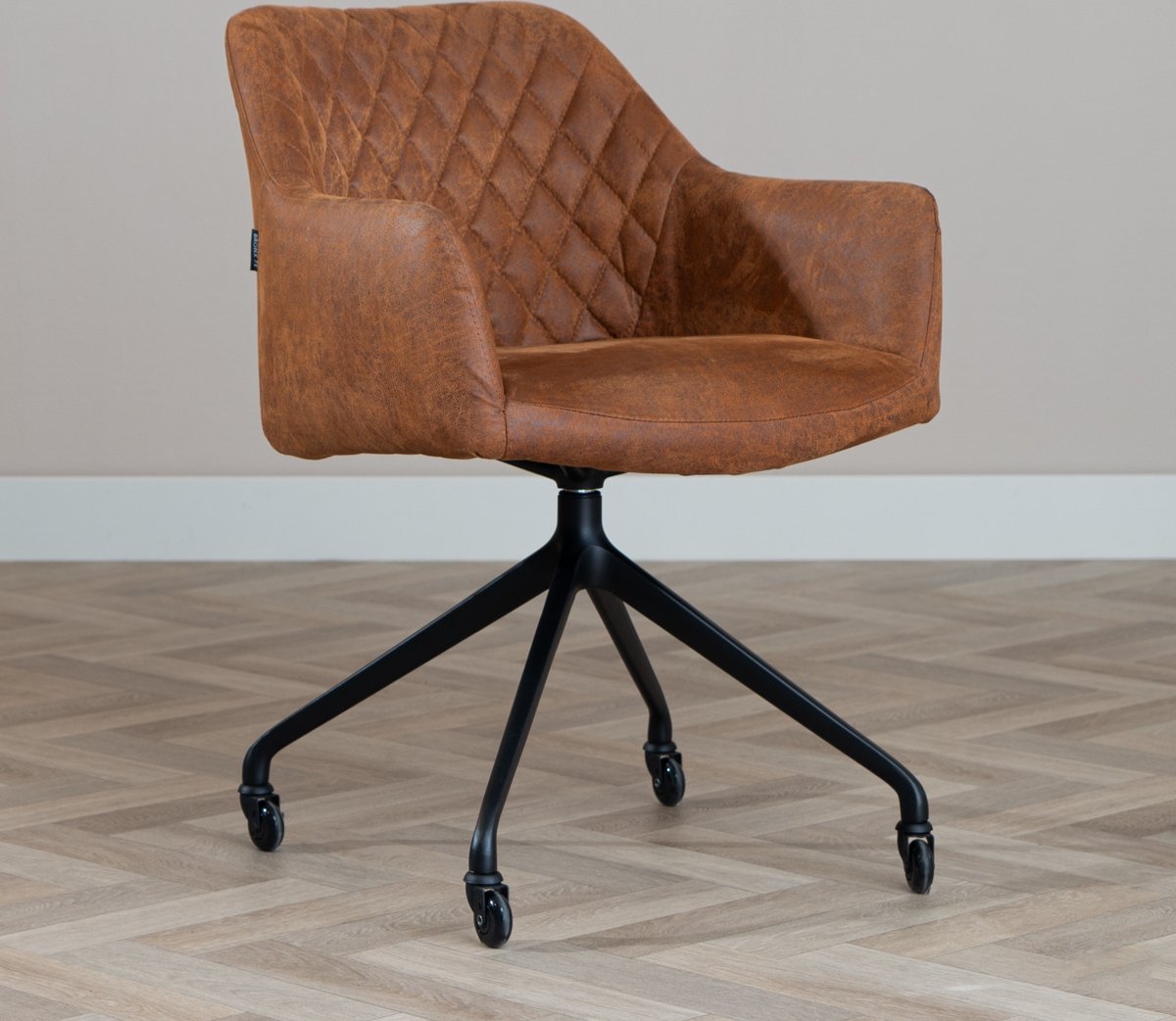 Bronx71® Eetkamerstoel met wieltjes Levi cognac eco-leer - stoel