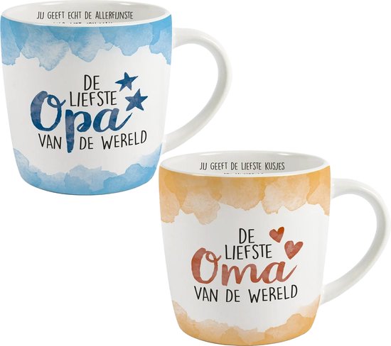Wit keramiek met aquarelverf-effect in blauw en oranje. Tekst: 'DE LIEFSSTE OPA VAN DE WERELD' en 'DE LIEFSSTE OMA VAN DE WERELD'.