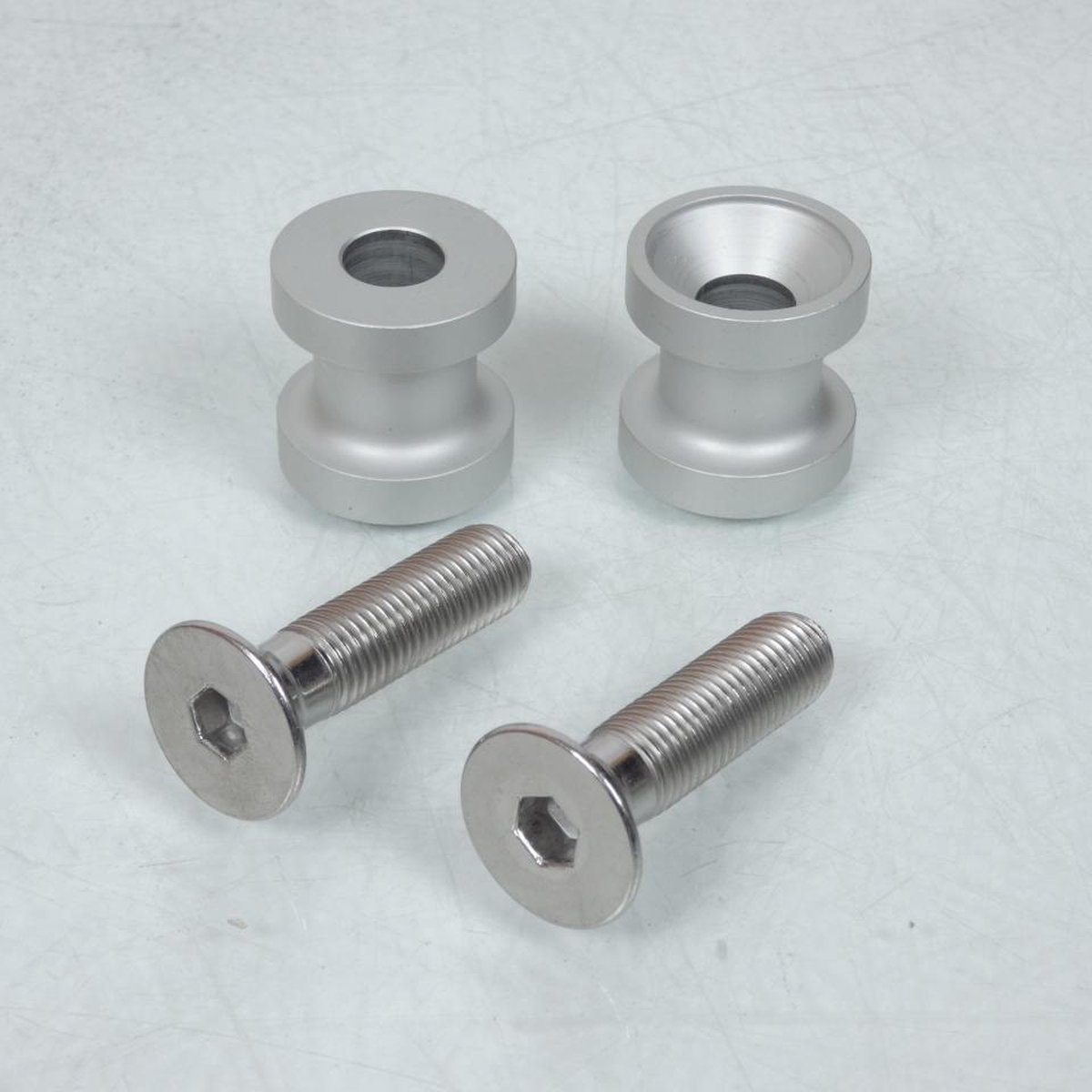 Diabolo R&G pour Moto Kawasaki 600 Ninja ZX9R 1998 à 2003 PB0M10SI / Argent / M10 Neuf
