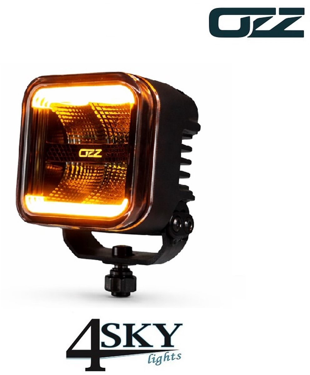 OZZ SQR 3’’ zwarte compacte LED werklamp met klasse 2 led flitser en positielicht amber/wit ECE R23 R65 gecertificeerd