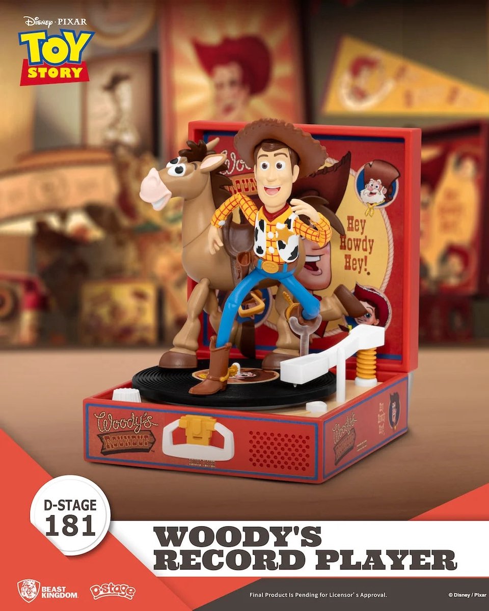 Beast Kingdom Toys Toy Story Record Player Series PVC figure Woody's Record Player 13 cm Action Figuur