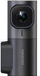 Zwarte dashcam met DDPAI logo, scherpe lens en zwarte behuizing.