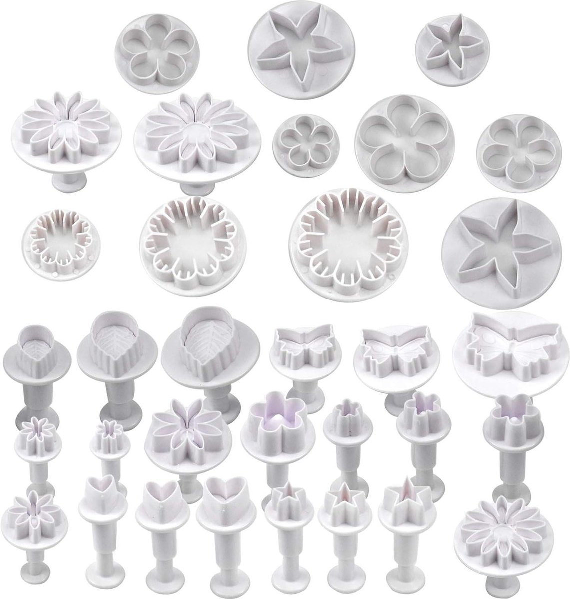 Koekjessnijders set met 33 stuks in diverse vormen voor taartdecoratie.