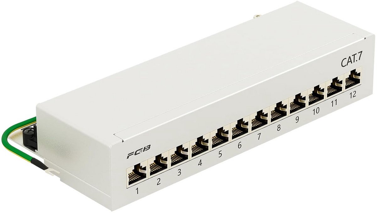 Afgeschermd CAT 7 Patchpaneel 12 Poorten voor Netwerkdistributie - Geschikt voor Wand- en Tafelmontage