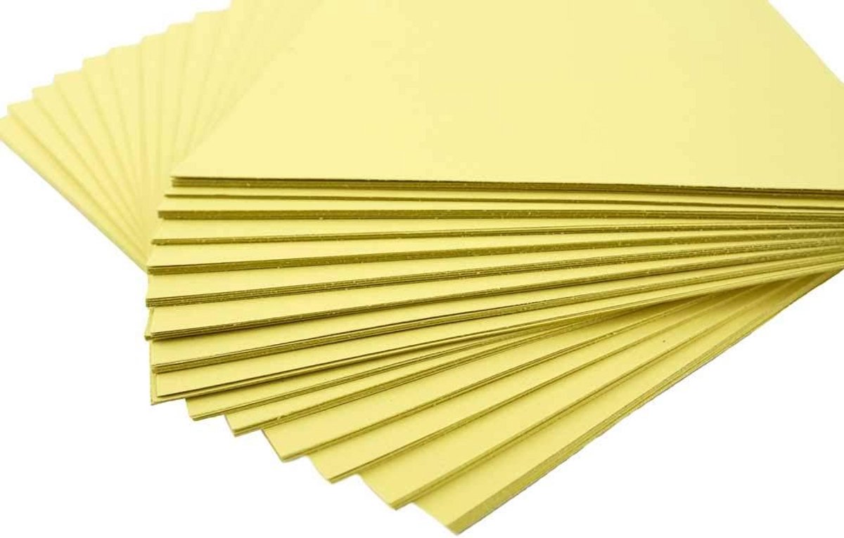 Gekleurde A4 Kaarten 220 gsm - Lichtgeel (100 Vellen)