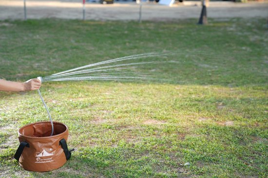 Flextail - Tiny Shower | Draagbare Douche Voor Camping | USB-C Oplaadbaar | Lichtgewicht | Waterpomp Outdoor — afbeelding 2