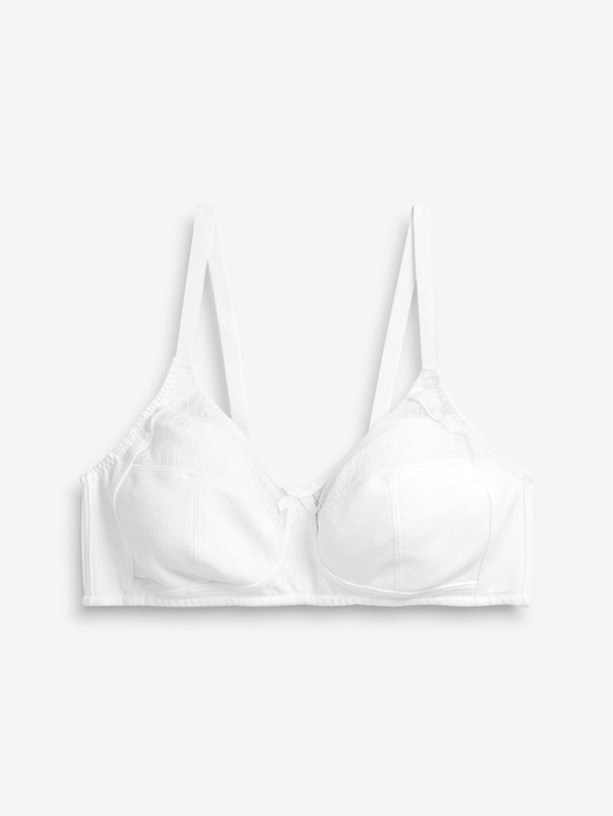 Witte katoenen bh zonder beugel, met kanten details op de cups en een strikje.