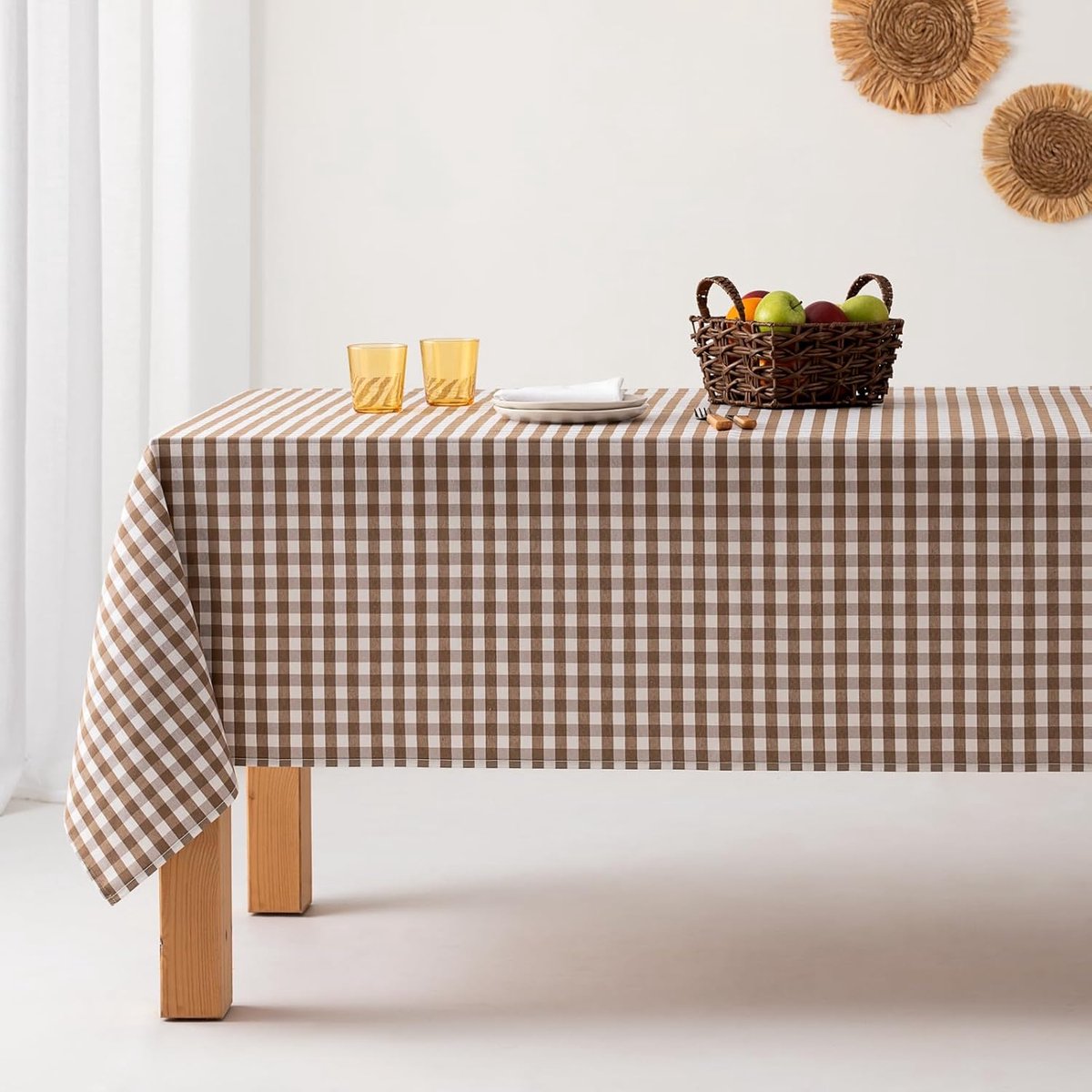 Vlekbestendig Gingham tafelkleed 140 x 140 cm taupe