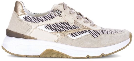 Crème leren sneaker, beige suède, gouden accenten, mesh en ritssluiting.