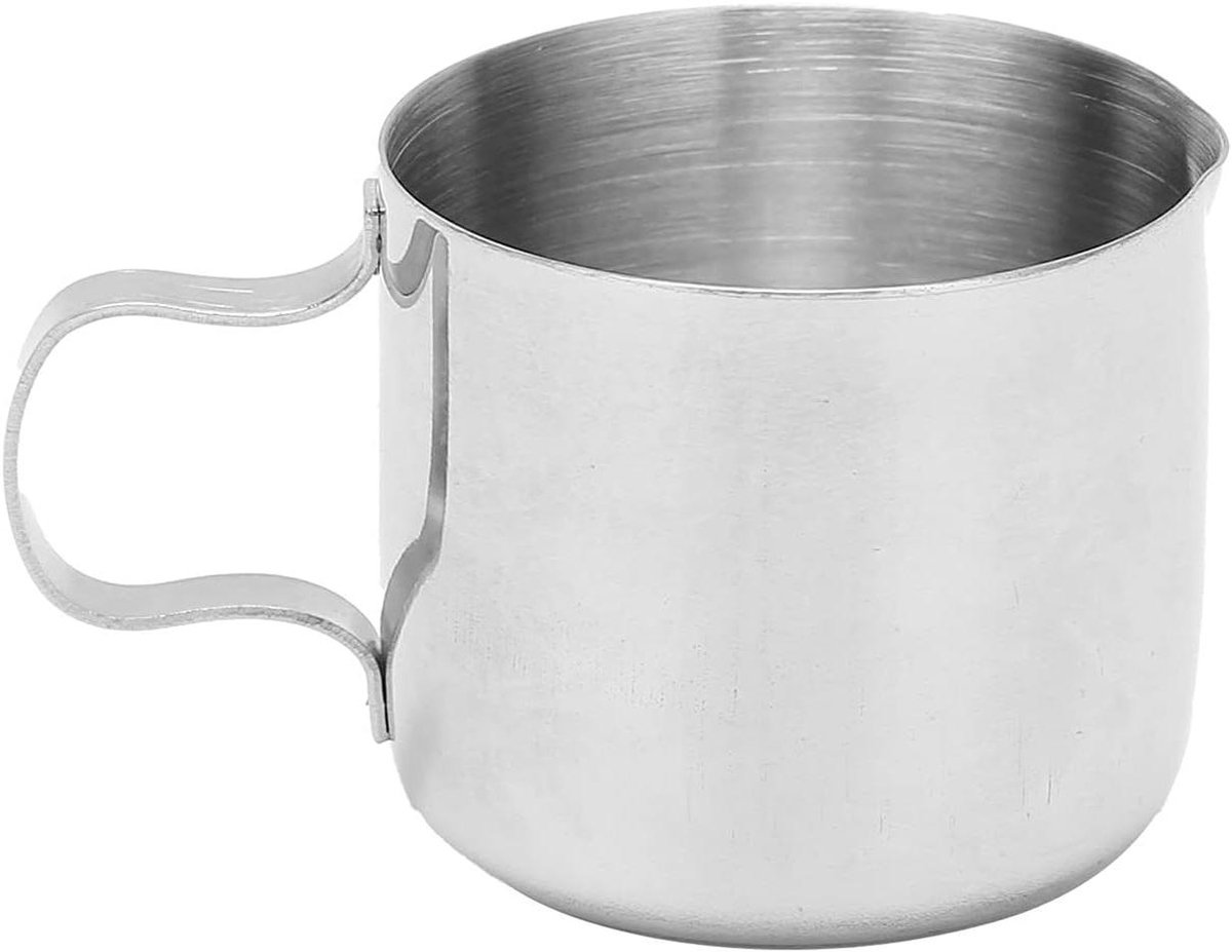 MK Stoer -Melkkannetje - Melkopschuimer - RVS - 30ml - Melkbeker - Melkkan voor Latte Art - Espresso - Koffiekan - Cappuccino - Geschikt voor Alle Koffiemachines - Zilverkleurig Model
