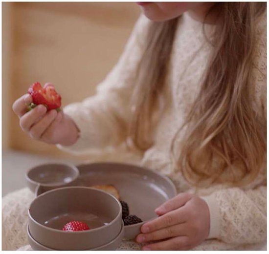 TINY - Dinnertime servies geschenkset (mokka/7-delig) — afbeelding 3