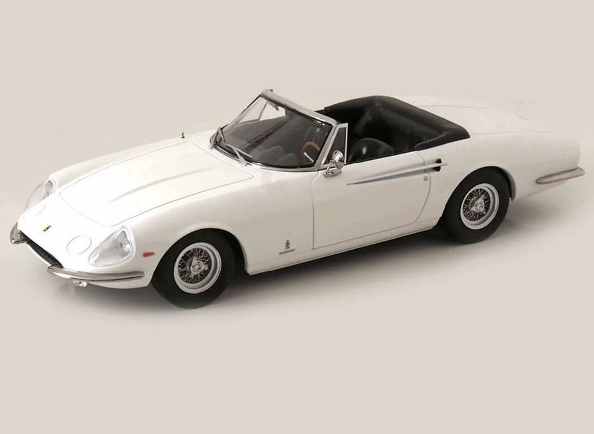 Ferrari 365 California Spyder 1966 - 1:18 - KK Scale