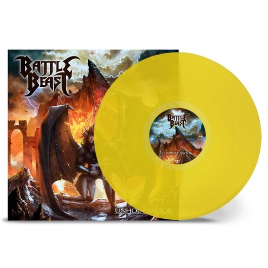 Gele vinyl van Battle Beast - Unholy Savior met een hoes met een gevleugeld wezen in een bergachtig landschap.