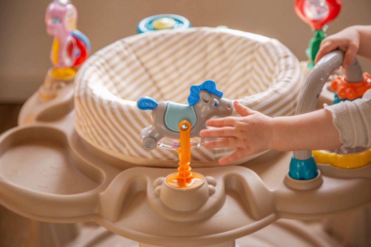 MamaLoes Activity Center - Jolly - Beige - Activiteiten Tafel - Activiteitenbord - Baby Bouncer - Baby Jumper — afbeelding 7