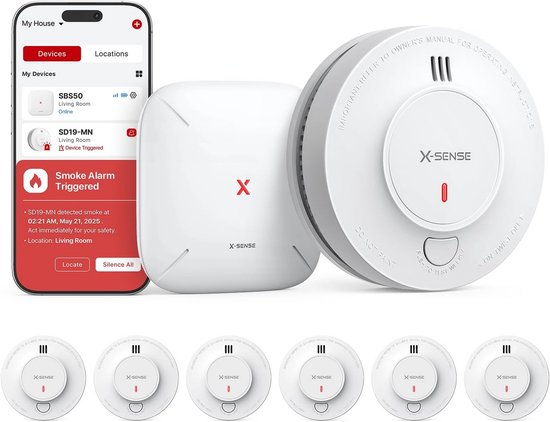 Witte X-Sense rookmelders en basisstation met app notificatie.